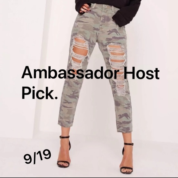 Women’s NWT Camo Shredded High Waist Pants, 4P - Picture 1 of 8